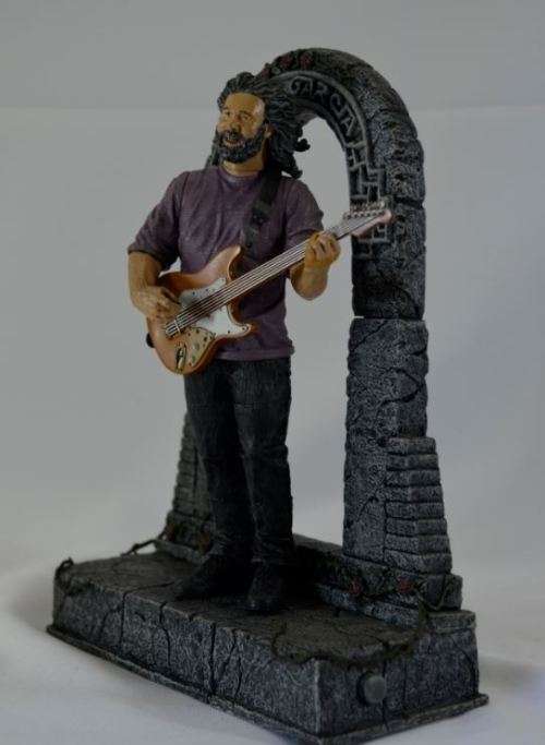 "GRATEFUL DEAD" LEAD GUITARIST JERRY GARCIA ACTION FIGURINE from SUEZYT