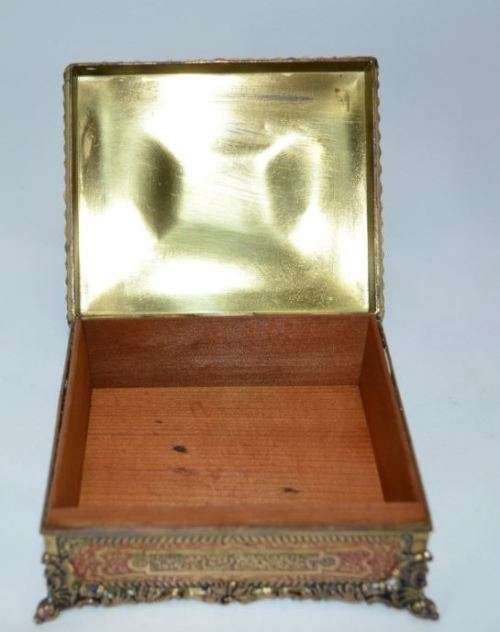 'RESERVED' - SOLID BRASS AND COPPER  TRINKET/CIGARETTE BOX - VINTAGE - from SUEZYT