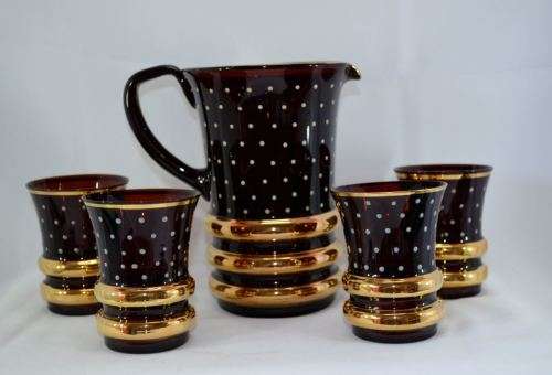 CRANBERRY GLASS WATER SET- from SUEZYT