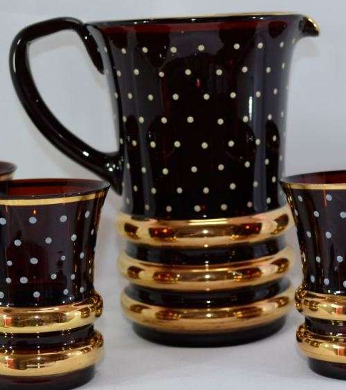 CRANBERRY GLASS WATER SET- from SUEZYT