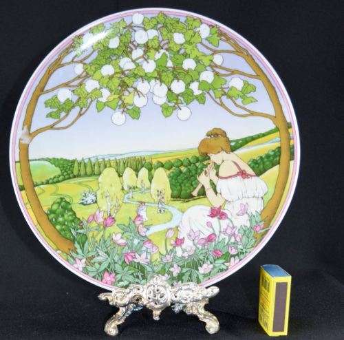 VILLEROY & BOSCH COLLECTOR'S PLATE from SUEZYT