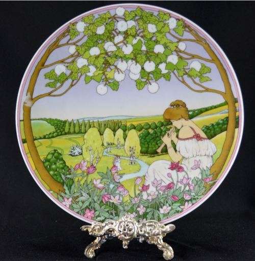 VILLEROY & BOSCH COLLECTOR'S PLATE from SUEZYT