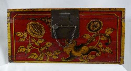 ORIENTAL WEDDING TRUNK - ANTIQUE - from SUEZYT