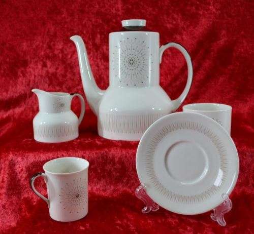 16 PIECE ROYAL DOULTON 'MORNING STAR' COFFEE SET - from SUEZYT
