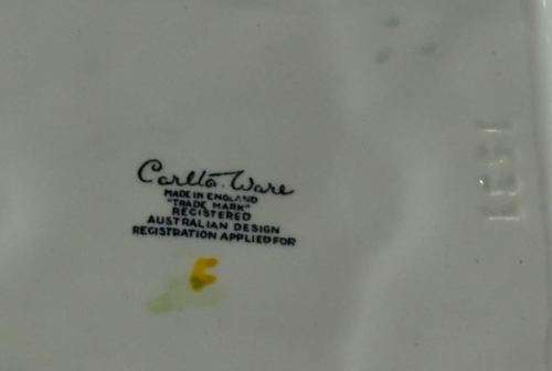 YELLOW BUTTERCUP RELISH DISH- CARLTONWARE - from SUEZYT