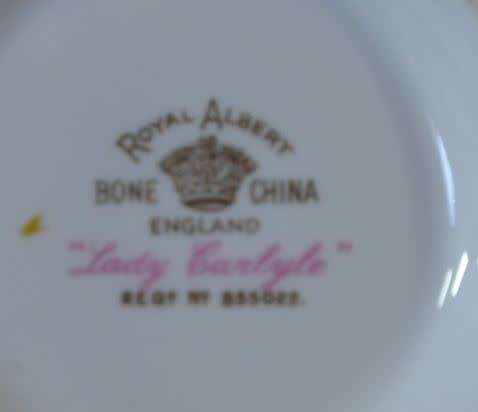 BEAUTIFUL "LADY CARLYLE " DISH - ROYAL ALBERT - from SUEZYT