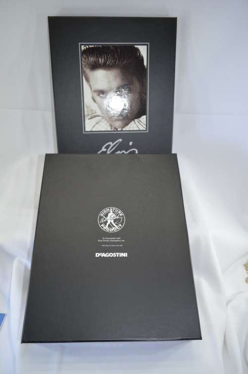 ELVIS COLLECTOR'S MAGAZINES - from SUEZYT