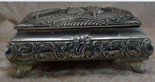 JAPANESE JEWELLERY BOX - from SUEZYT