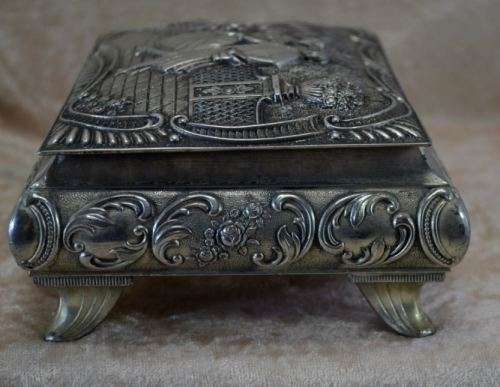 JAPANESE JEWELLERY BOX - from SUEZYT