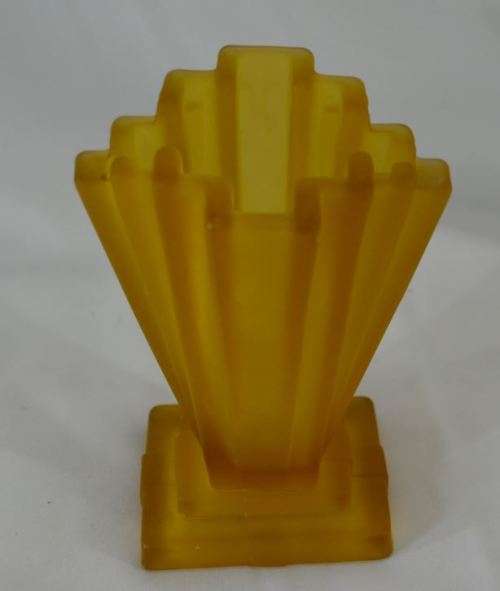 LOVELY ART DECO AMBER GLASS VASE - BAGLEY 1930 - from SUEZYT