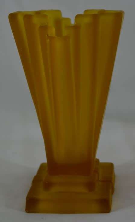 LOVELY ART DECO AMBER GLASS VASE - BAGLEY 1930 - from SUEZYT