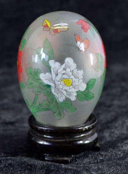 ORIENTAL REVERSE PAINTED GLASS EGG ON STAND - from SUEZYT