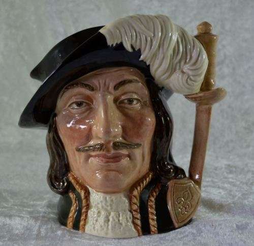 ATHOS ROYAL DOULTON TOBY JUG 18CMS  - from SUEZYT