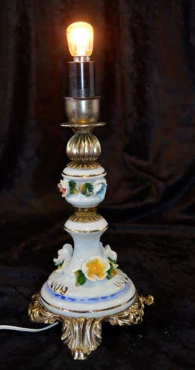 STUNNING BRASS AND PORCELAIN LAMP BASE -VINTAGE  - from SUEZYT