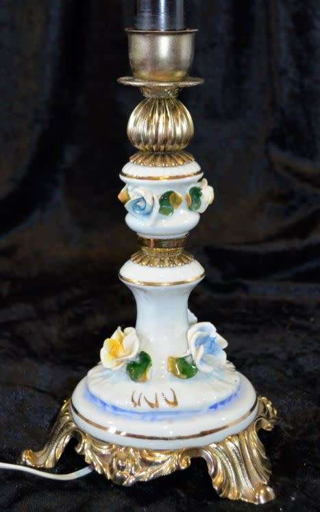 STUNNING BRASS AND PORCELAIN LAMP BASE -VINTAGE  - from SUEZYT