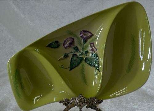 GORGEOUS 3-DIVISION CARLTONWARE DISH - from SUEZYT