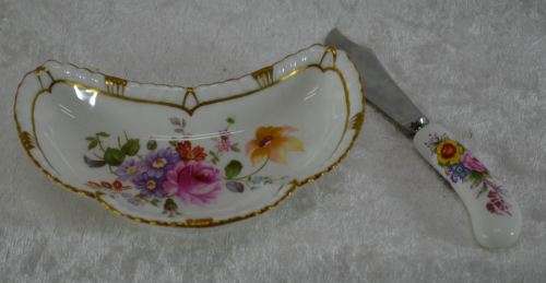 BOXED ROYAL CROWN DERBY CHINA BUTTER DISH AND KNIFE - from SUZYT