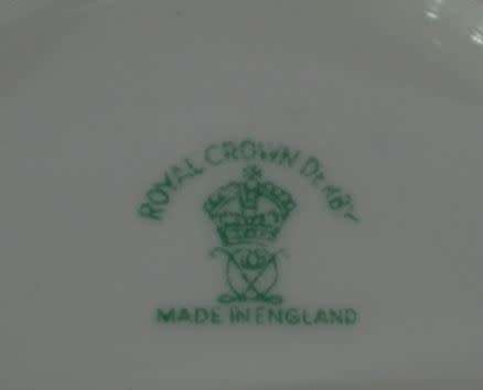 BOXED ROYAL CROWN DERBY CHINA BUTTER DISH AND KNIFE - from SUZYT