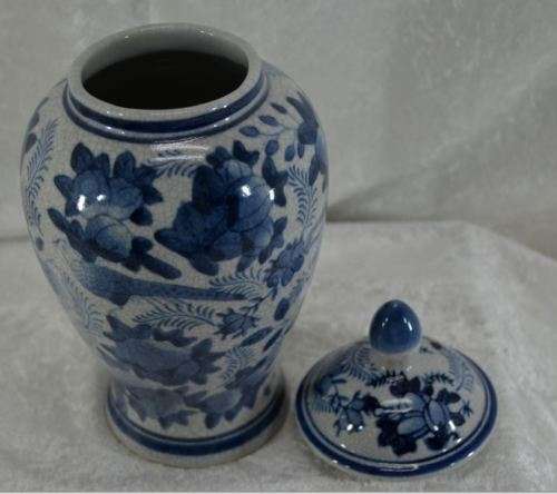 GENUINE MING BLUE GINGER JAR - from SUEZYT