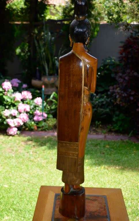 77CMS - THAI SAWASDEE HAND-CARVED LADY WELCOMING STATUE - from SUEZYT