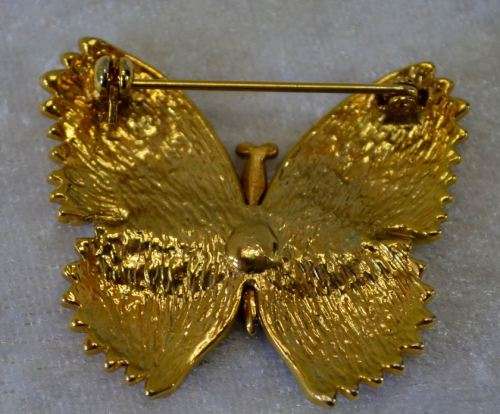 CLOISONNE GREEN ENAMEL BUTTERFLY BROOCH ON GOLD GILT - from SUEZYT