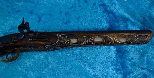 REPLICA FLINTLOCK STYLE PISTOL - from SUEZYT