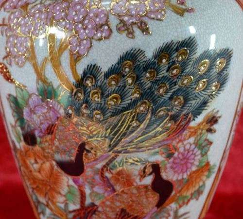 JAPANESE  SATSUMA  MORIAGE VASE - from SUEZYT