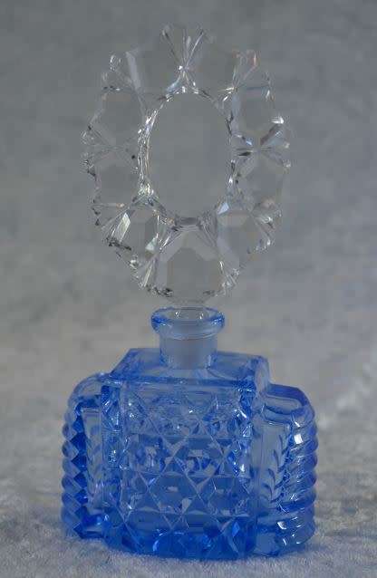 CRYSTAL PERFUME BOTTLE - from SUEZYT