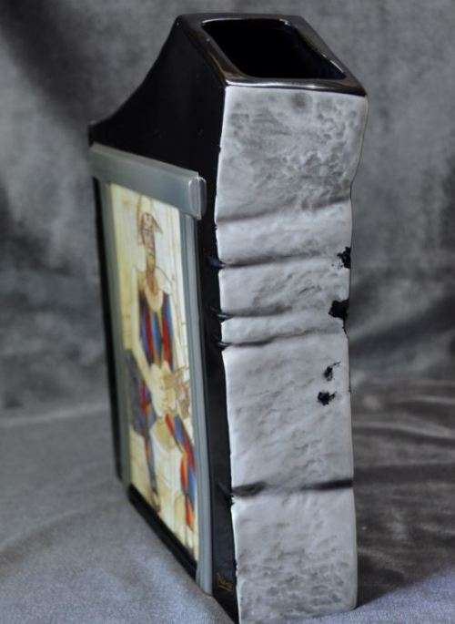 GOEBEL VASE  DOUBLE SIDED PICASSO -from SUEZYT