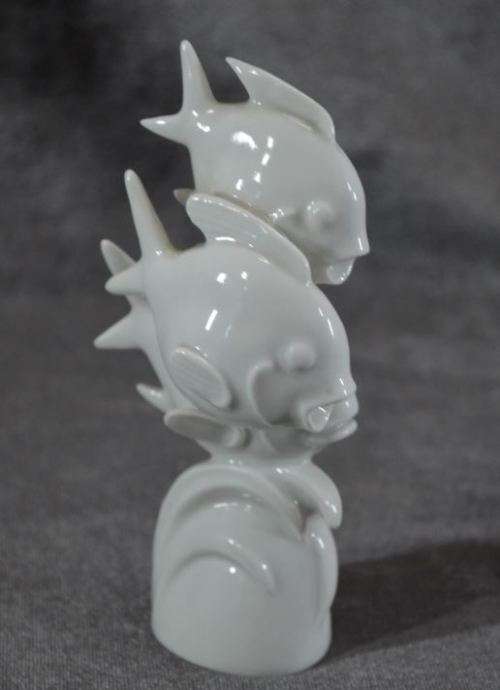 reserved for charles MEISSEN BLANC DE CHINE DISCUS FISH - from SUEZYT