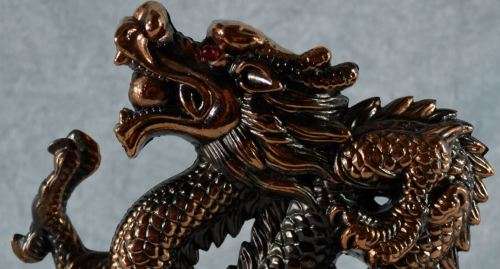 reserved   DRAGON CIGARETTE LIGHTER  - from SUEZYT