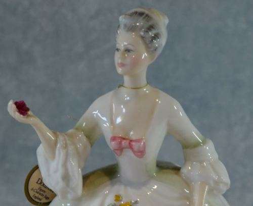 ROYAL DOULTON DIANA FIGURINE - from SUEZYT