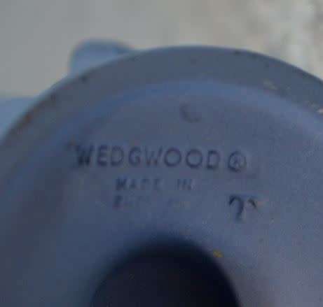 WEDGWOOD VASE - BLUE JASPER WARE - from SUEZYT