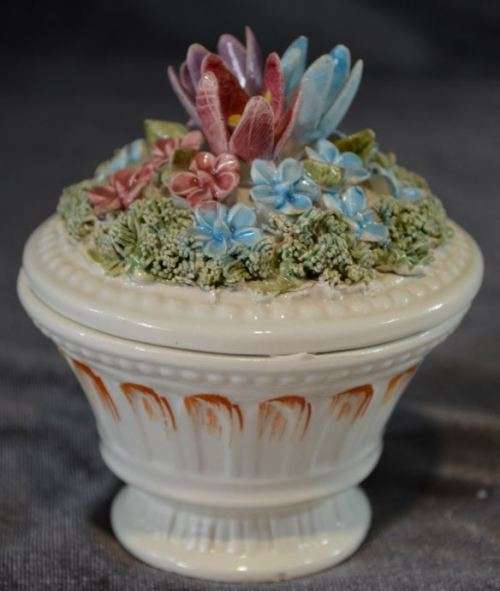 ITALIAN LIDDED URN - from SUEZYT