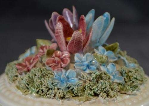 ITALIAN LIDDED URN - from SUEZYT