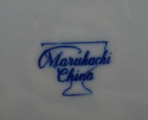 MARUKACHI CHINA TRIO WITH JAPANESE SCENE -  from SUEZYT