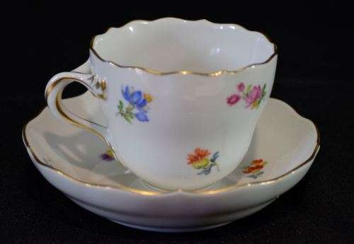 ANTIQUE MEISSEN FLORAL DEMITASSE DUO (#2) - from SUEZYT