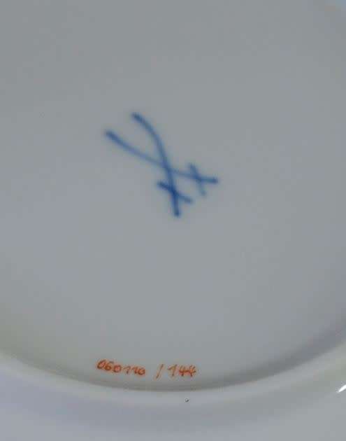 ANTIQUE MEISSEN FLORAL DEMITASSE DUO (#1) - from SUEZYT