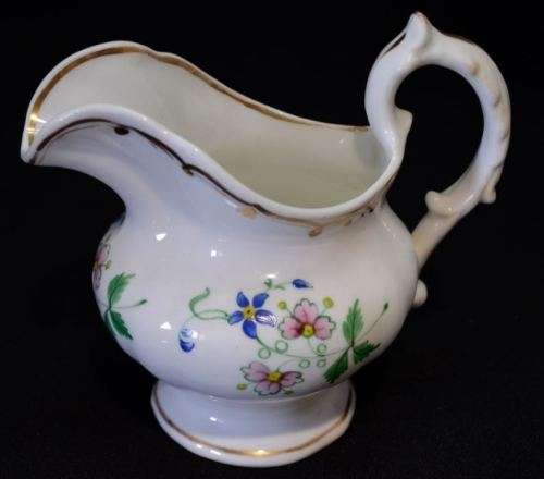 PRETTY TEA SET FOR SIX - from SUEZYT