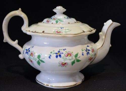 PRETTY TEA SET FOR SIX - from SUEZYT