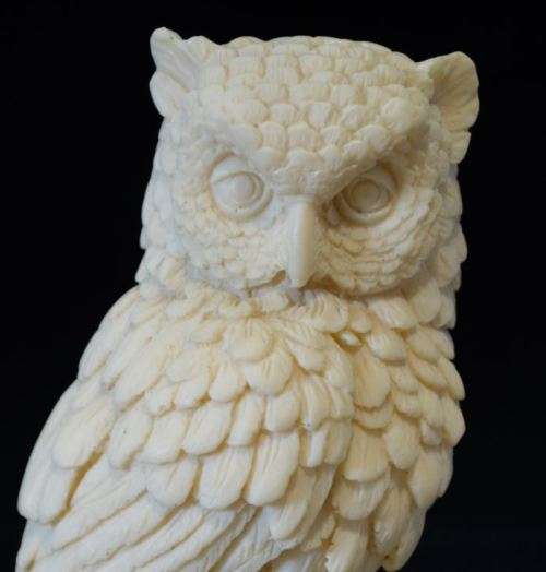 A. SANTINI  ALABASTER OWL FIGURINE - ITALY  - from SUEZYT