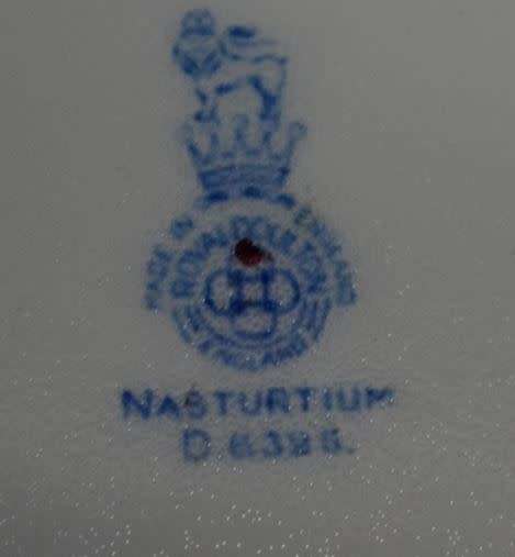RARE ROYAL DOULTON LARGE ARNHEM TRAY NASTURTIUM - from SUEZYT