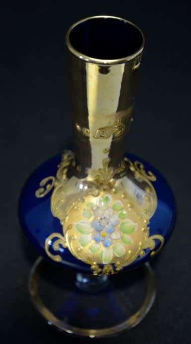 SE OF 4  VENETIAN GLASS VASES - from SUEZYT