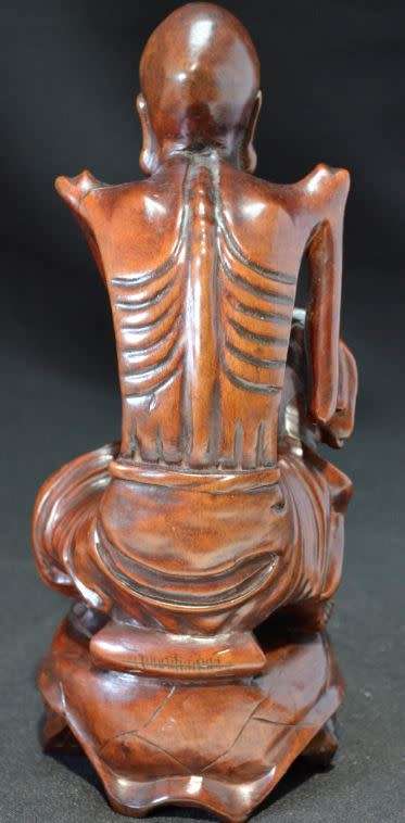 CHINESE WOOD CARVING OF A SKINNY ARHAT - from SUEZYT