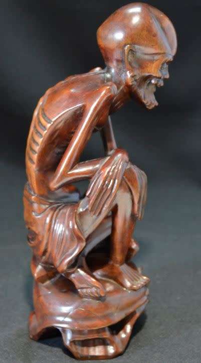CHINESE WOOD CARVING OF A SKINNY ARHAT - from SUEZYT
