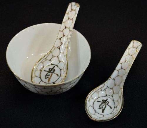 CHINESE PORCELAIN RICE DISH WHITE WITH GOLD GILT - from SUEZYT
