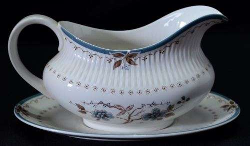 reserved for Andrea ROYAL DOULTON OLD COLONY GRAVY BOAT AND PLATE - from SUEZYT
