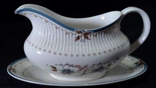 reserved for Andrea ROYAL DOULTON OLD COLONY GRAVY BOAT AND PLATE - from SUEZYT