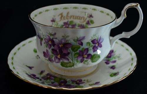 ROYAL ALBERT "OVER-SIZED" DUO FLOWER OF THE MONTH "FEBRUARY" - from SUEZYT