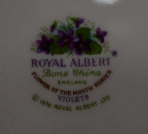 ROYAL ALBERT "OVER-SIZED" DUO FLOWER OF THE MONTH "FEBRUARY" - from SUEZYT